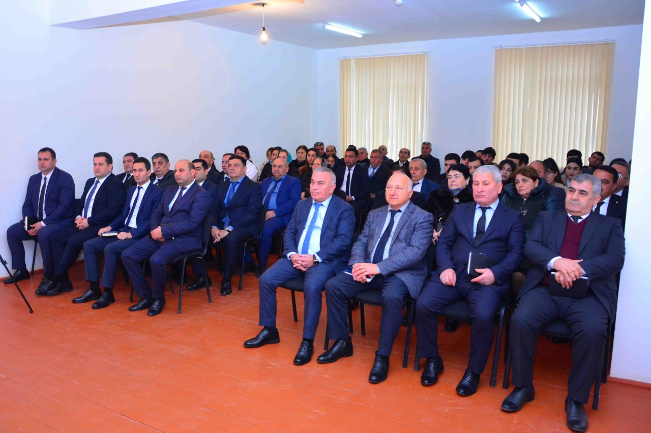 Ağstafanın icra başçısı növbəti səyyar qəbul keçirdi - FOTOLAR